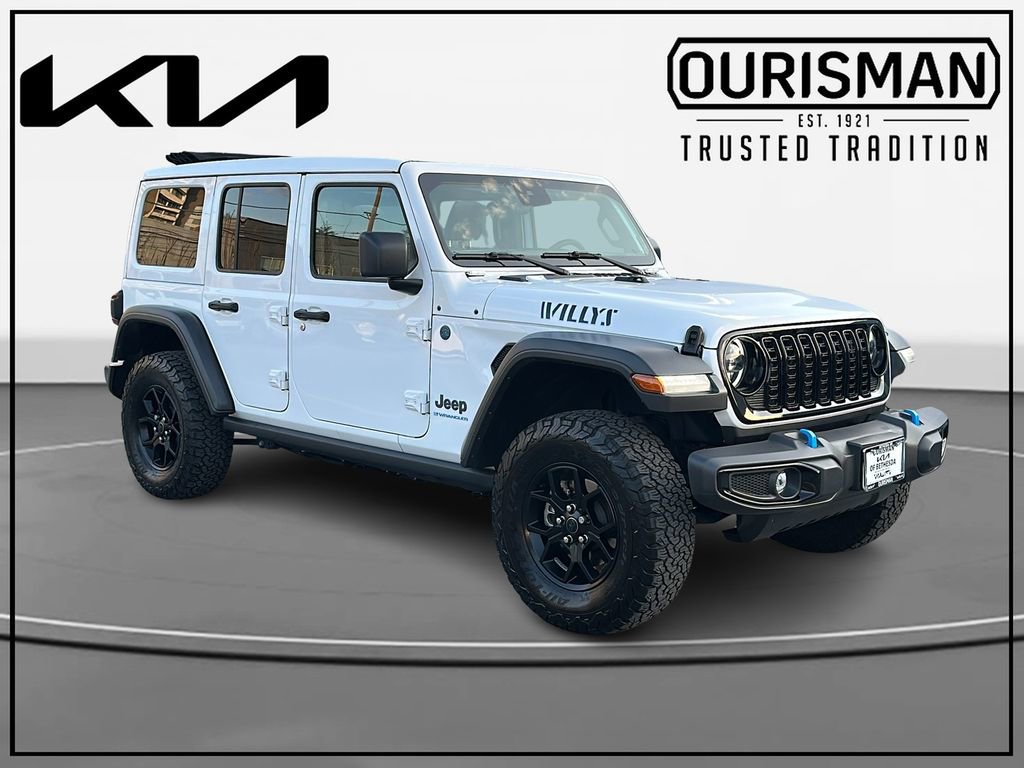 Used 2024 Jeep Wrangler Unlimited image 1