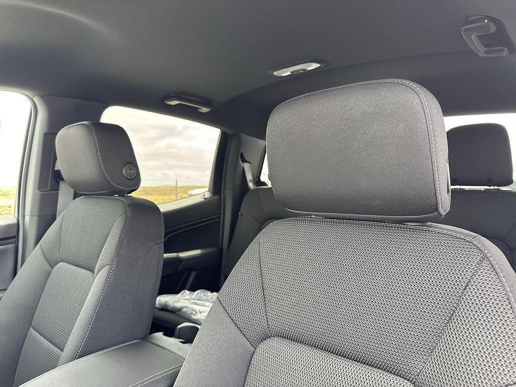 New 2026 GMC Canyon Elevation RWD image 21