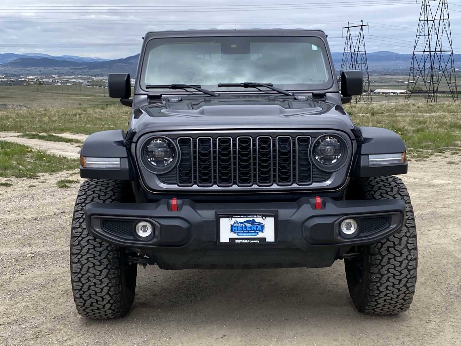 Used 2025 Jeep Wrangler Unlimited Rubicon w/ XTREMEE 35" Tire Package AWD/4WD image 10