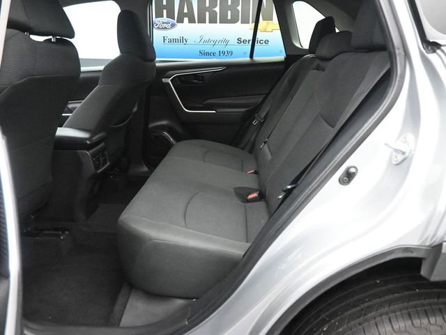 Used 2024 Toyota RAV4 LE image 9