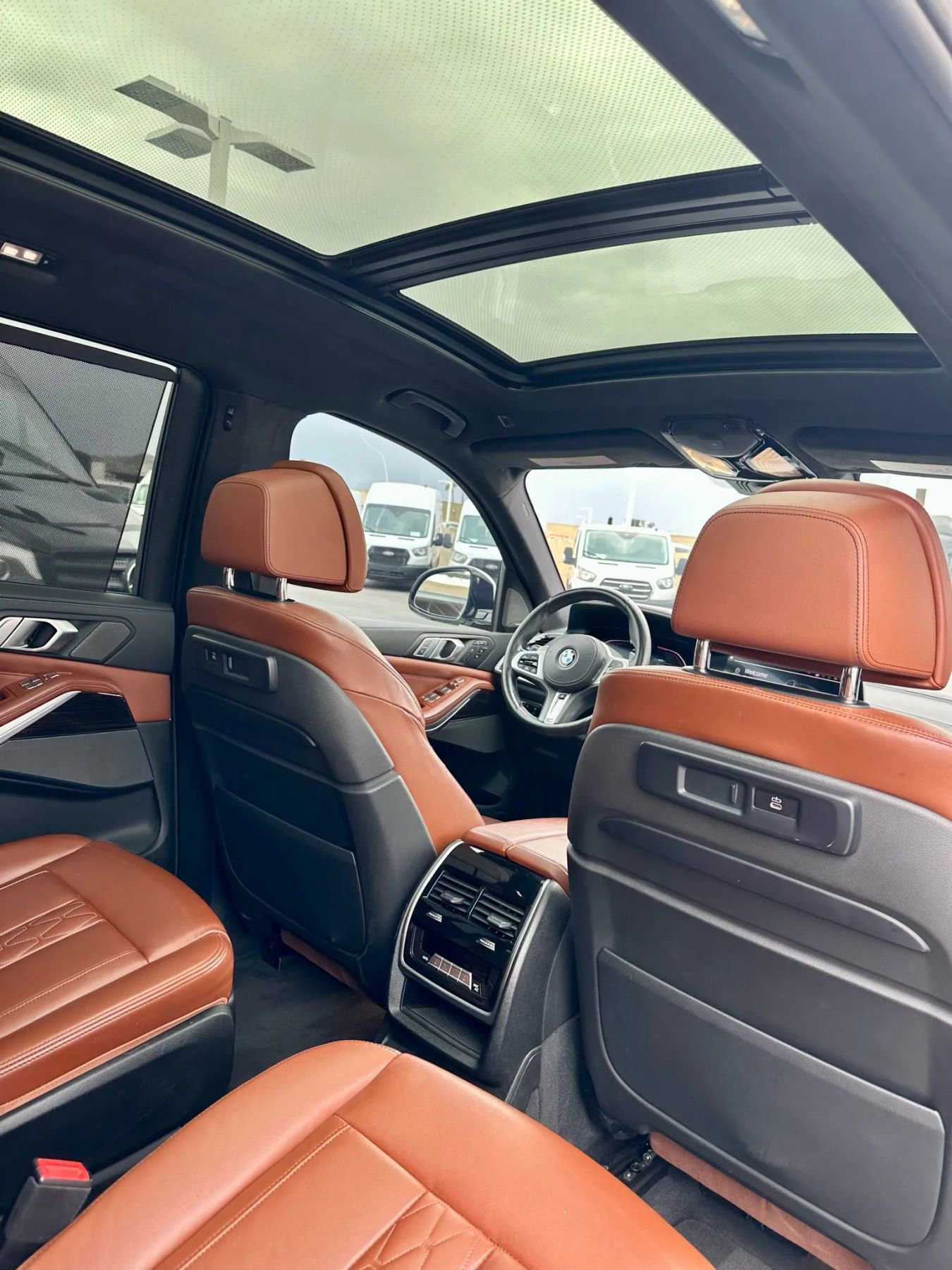 Used 2021 BMW X7 M50i w/ Dynamic Handling Package image 12