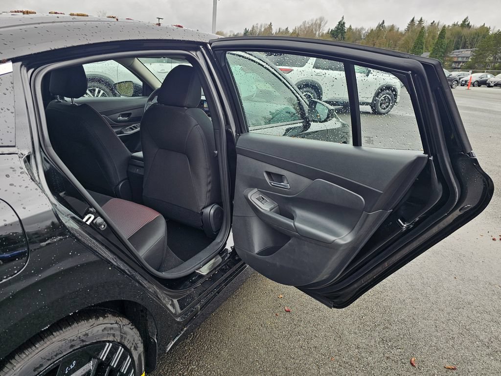 New 2026 Nissan Sentra SL w/ Floor Mat Package FWD image 22