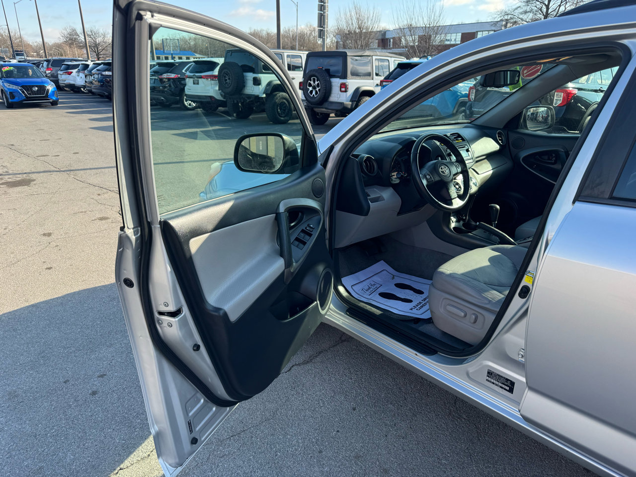 Used 2012 Toyota RAV4 Limited w/ Premium Plus Value Pkg image 13