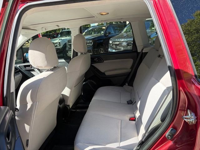 Used 2017 Subaru Forester 2.5i Premium AWD/4WD image 17