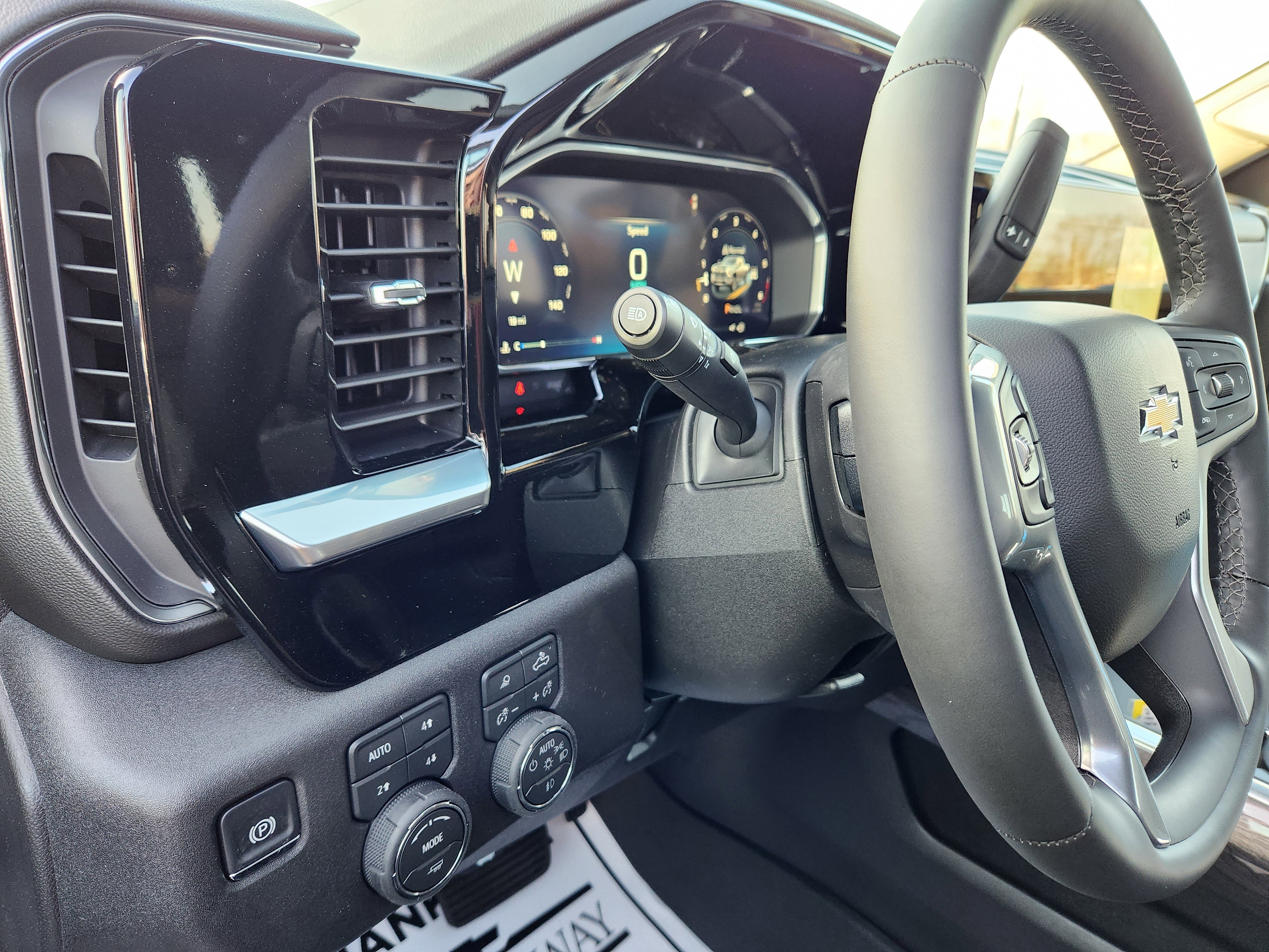 New 2026 Chevrolet Silverado 2500 LTZ w/ LTZ Convenience Package image 16