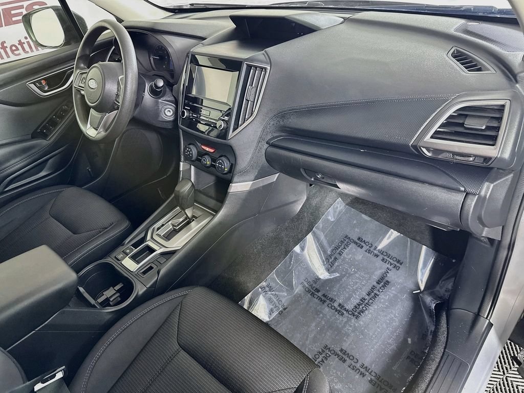 Used 2021 Subaru Forester AWD/4WD image 29
