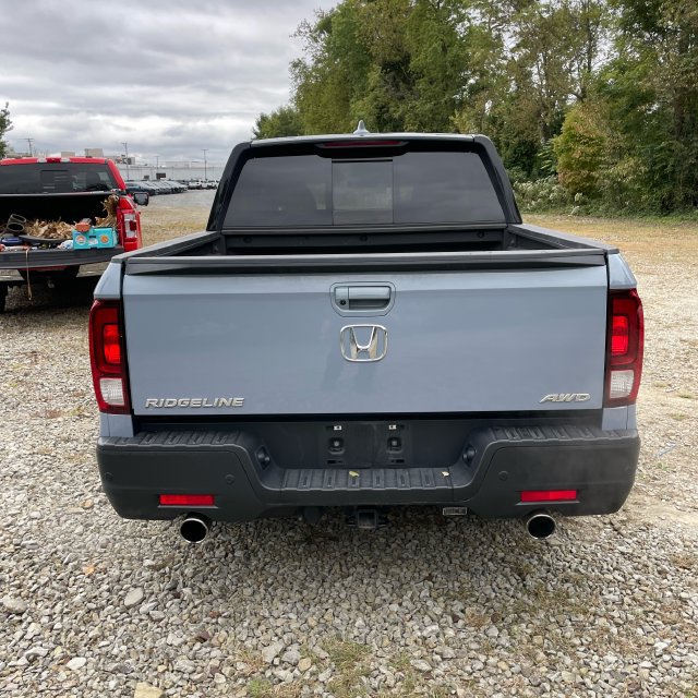 Used 2022 Honda Ridgeline Black Edition image 7