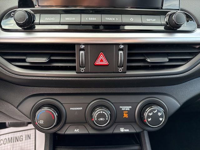 Used 2023 Kia Forte LXS image 25