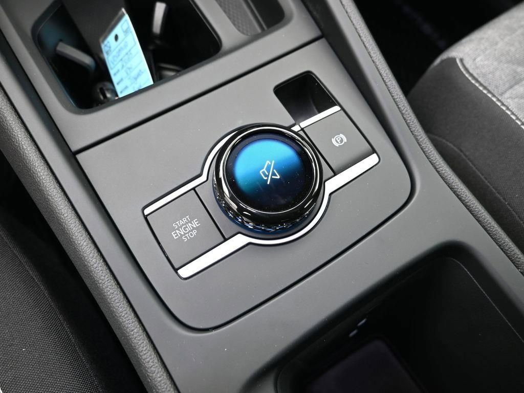 New 2025 Volkswagen Tiguan S image 18