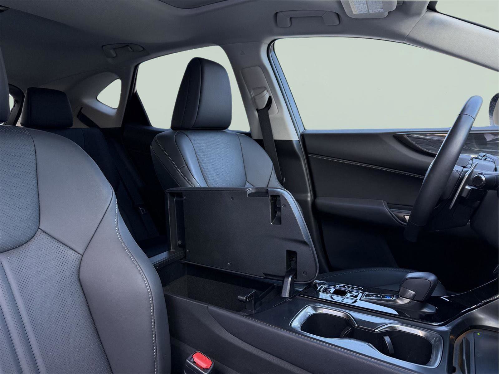 Used 2025 Lexus NX 350 Premium w/ Accessory Package (K3) image 25