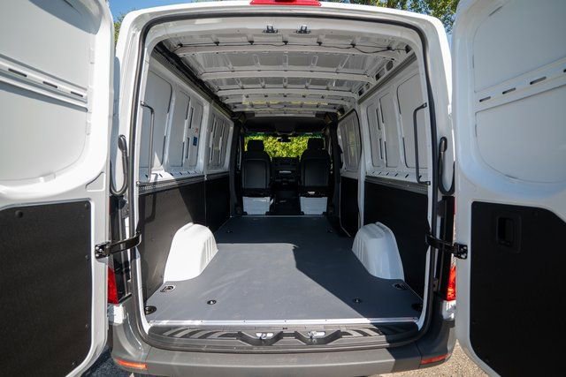 New 2026 Mercedes-Benz Sprinter 2500 image 29