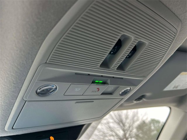 New 2026 Nissan Kicks SR w/ SR Premium Package image 32