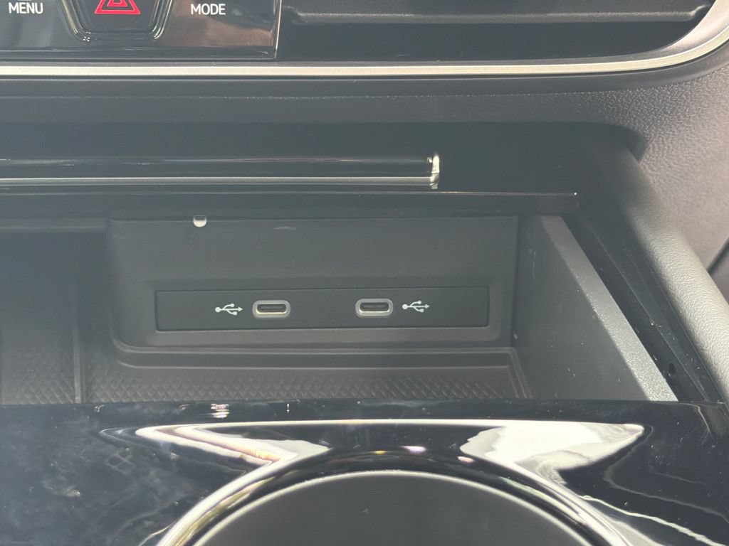 New 2026 Volkswagen Atlas Cross Sport SE AWD/4WD image 18