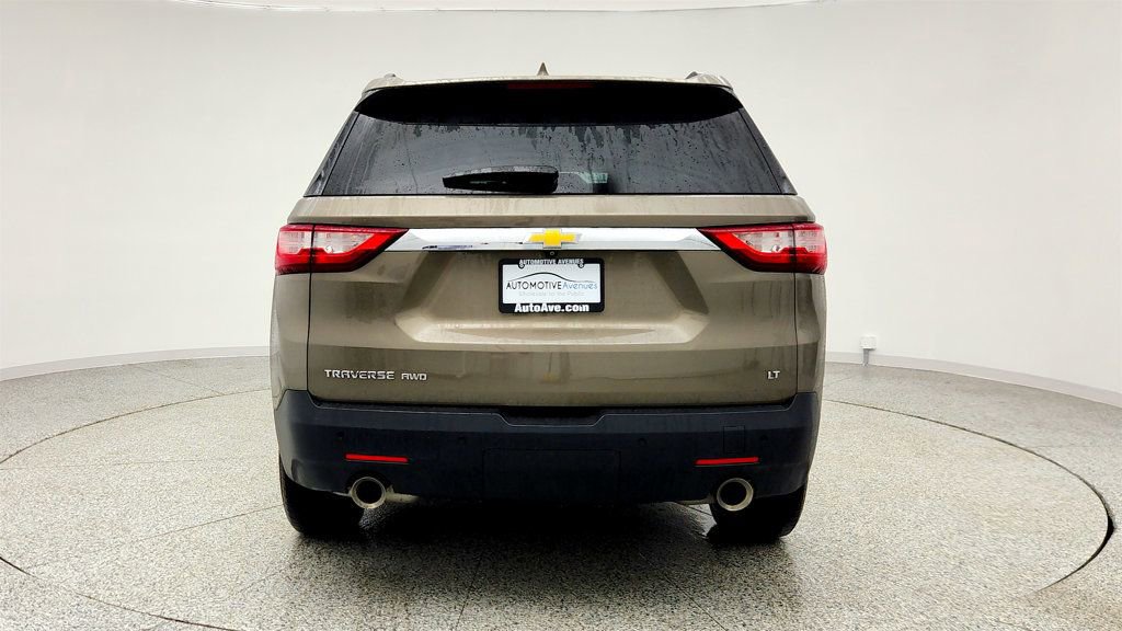 Used 2020 Chevrolet Traverse LT image 6