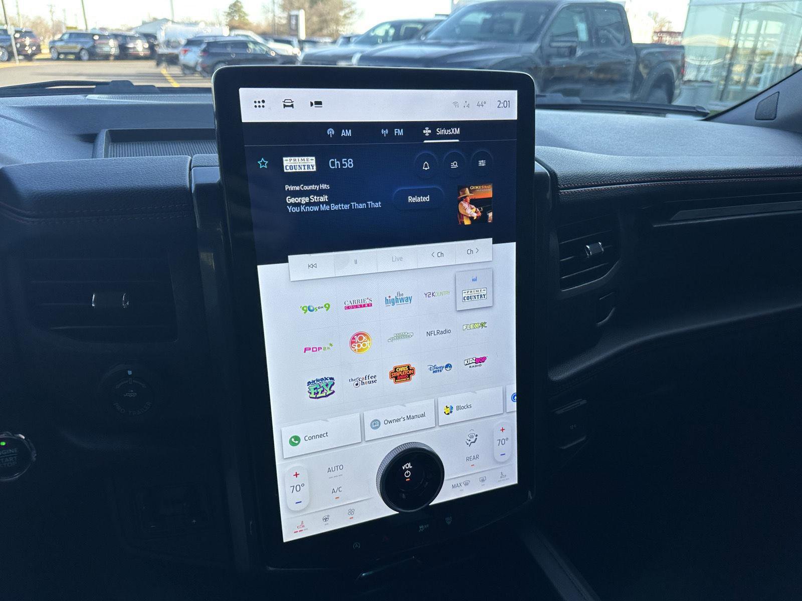 Used 2024 Ford Expedition Max Limited image 14