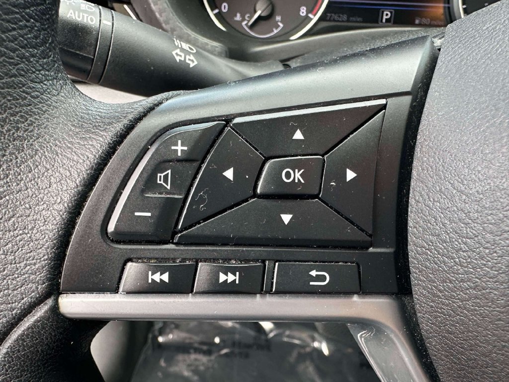 Used 2024 Nissan Sentra SV FWD image 16