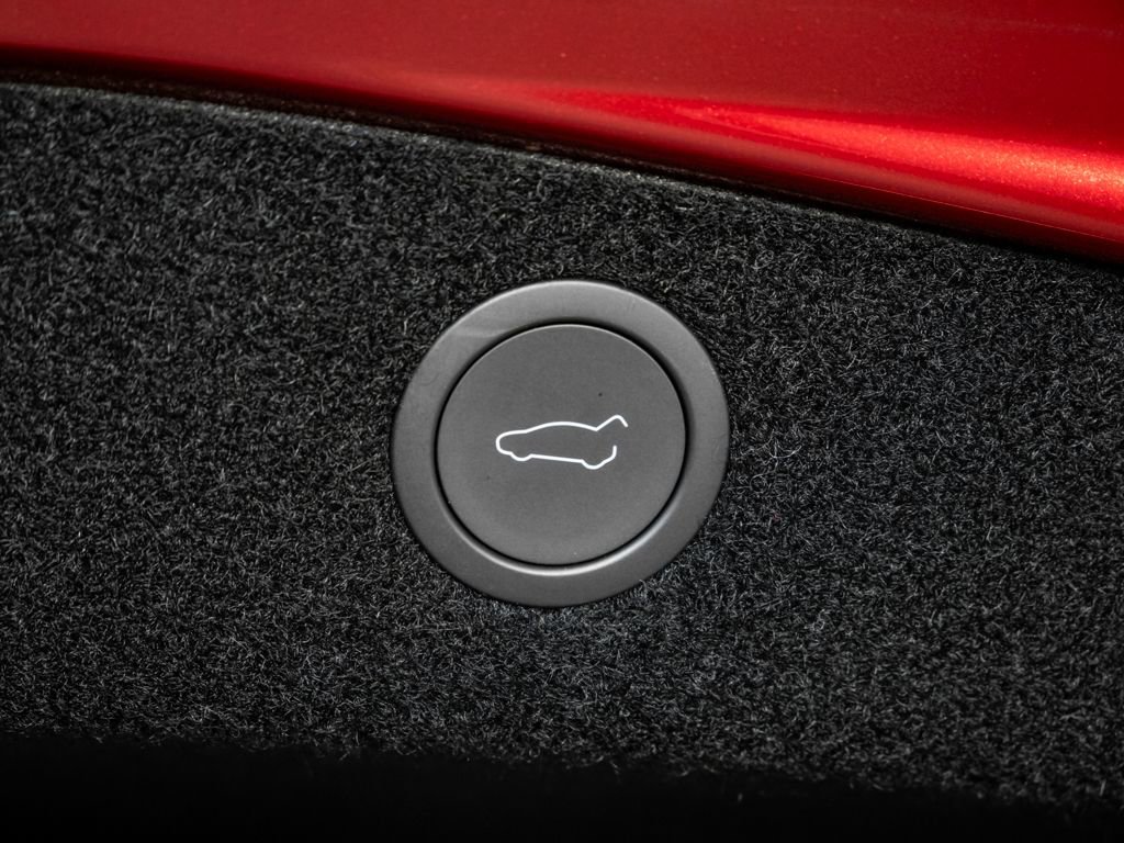 Used 2024 Tesla Model 3 Standard Range image 30