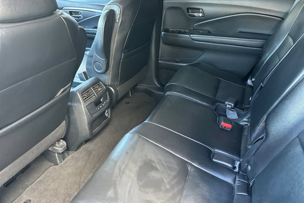 Used 2021 Honda Pilot Special Edition image 7