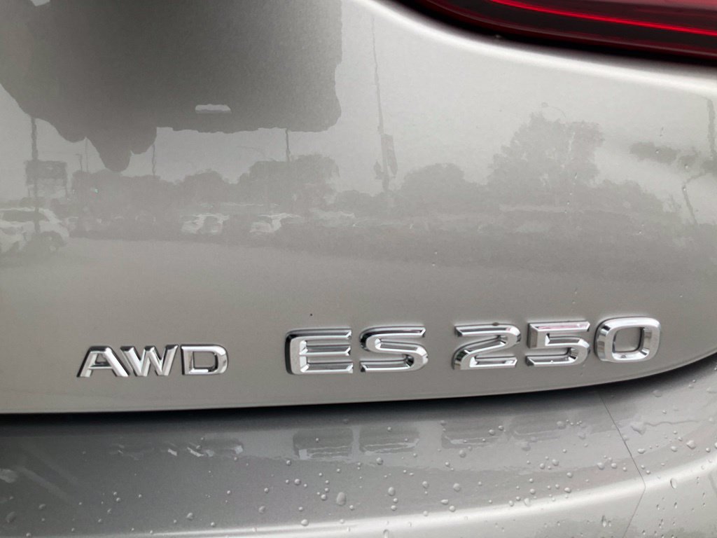 Used 2021 Lexus ES 250 w/ Premium Package AWD/4WD image 37