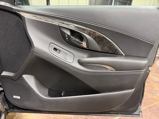 Used 2014 Buick LaCrosse Premium FWD image 25