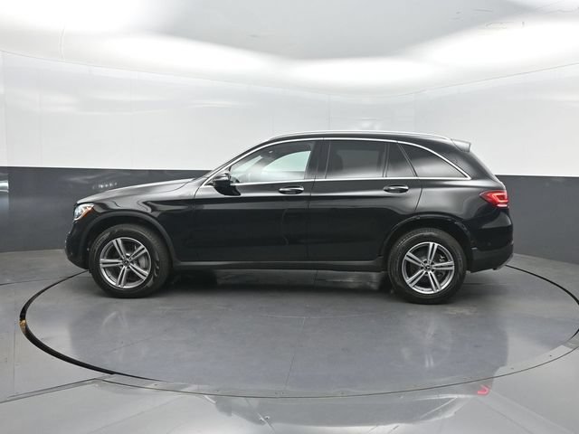 Used 2021 Mercedes-Benz GLC 300 4MATIC w/ Premium Package image 2