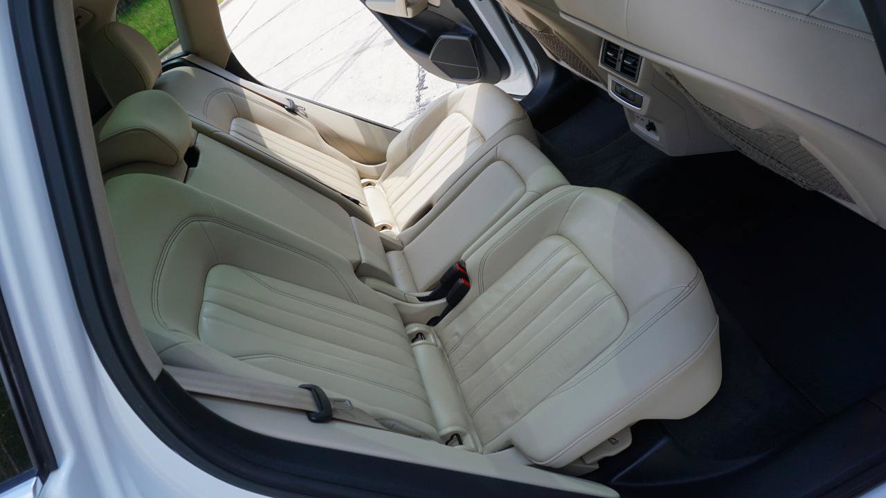 Used 2021 Audi Q5 2.0T Premium w/ Convenience Package AWD/4WD image 15