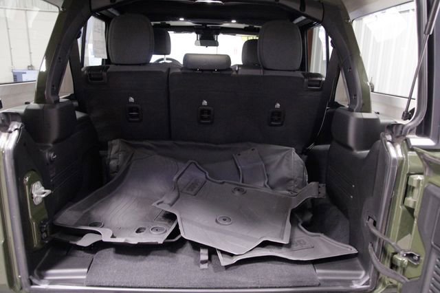 Used 2024 Jeep Wrangler Unlimited image 20