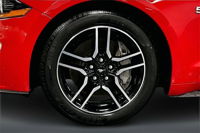 Used 2019 Ford Mustang GT w/ Equipment Group 301A image 30