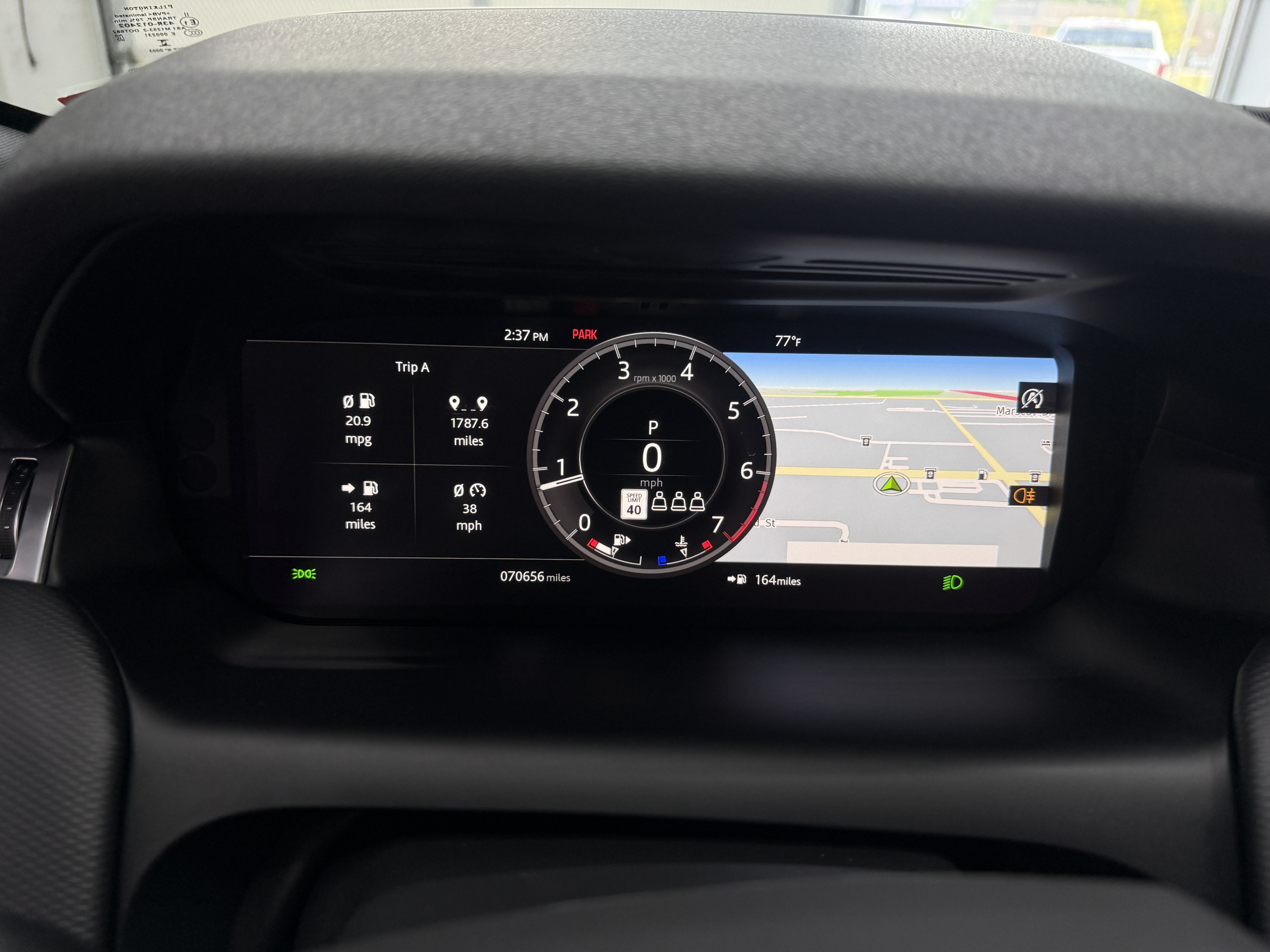 Used 2020 Land Rover Discovery Sport S R-Dynamic AWD/4WD image 17