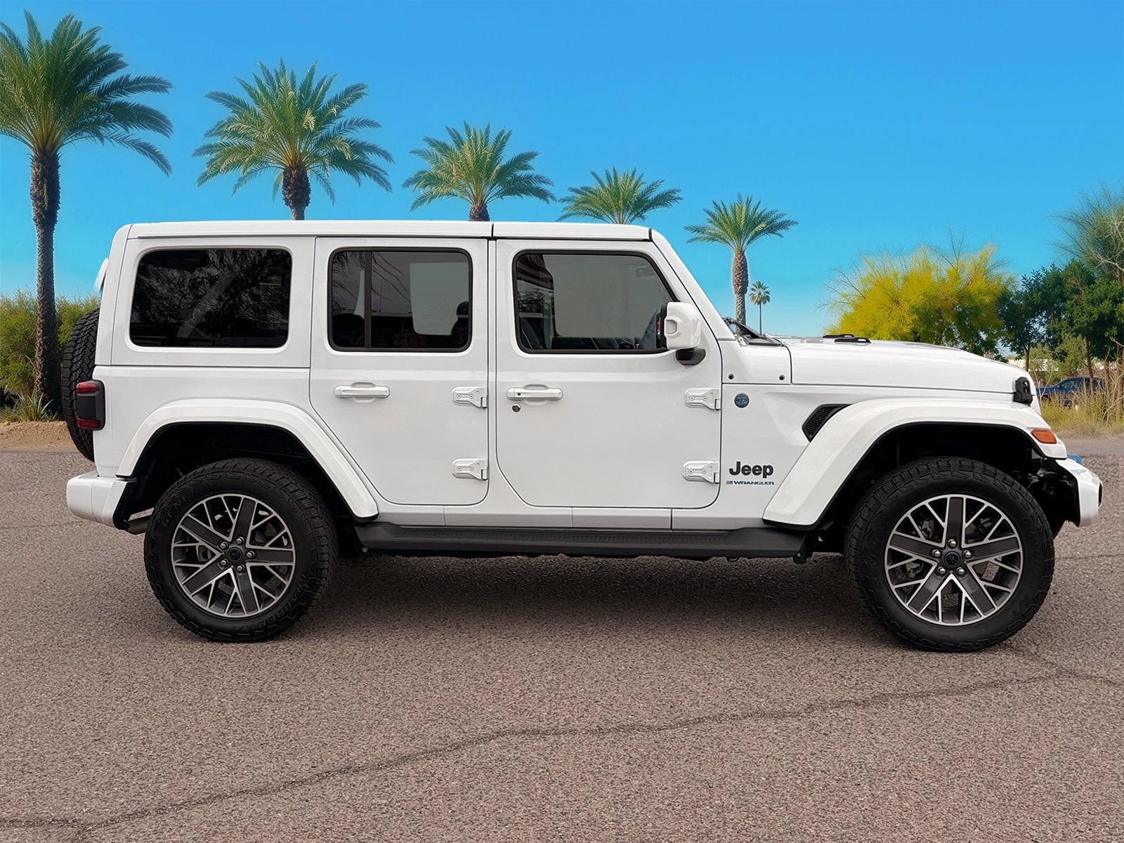 Used 2024 Jeep Wrangler High Altitude AWD/4WD image 7