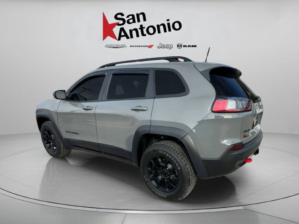 Used 2023 Jeep Cherokee Trailhawk w/ Trailer Tow Group AWD/4WD image 10