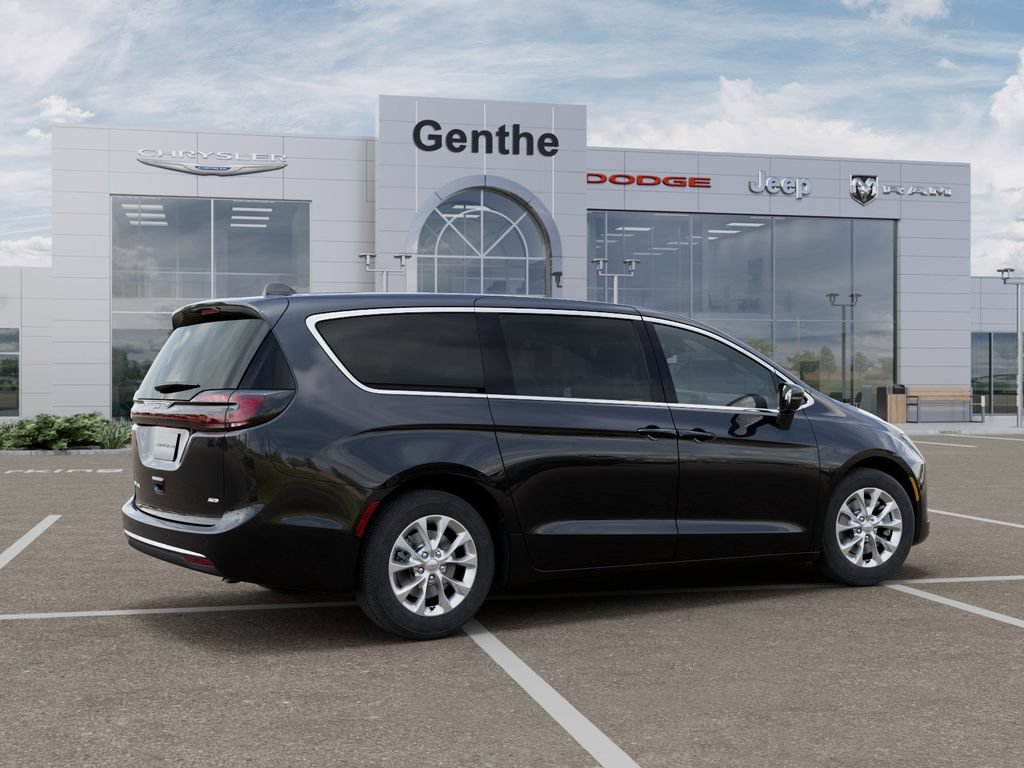 New 2027 Chrysler Pacifica Select AWD/4WD image 4