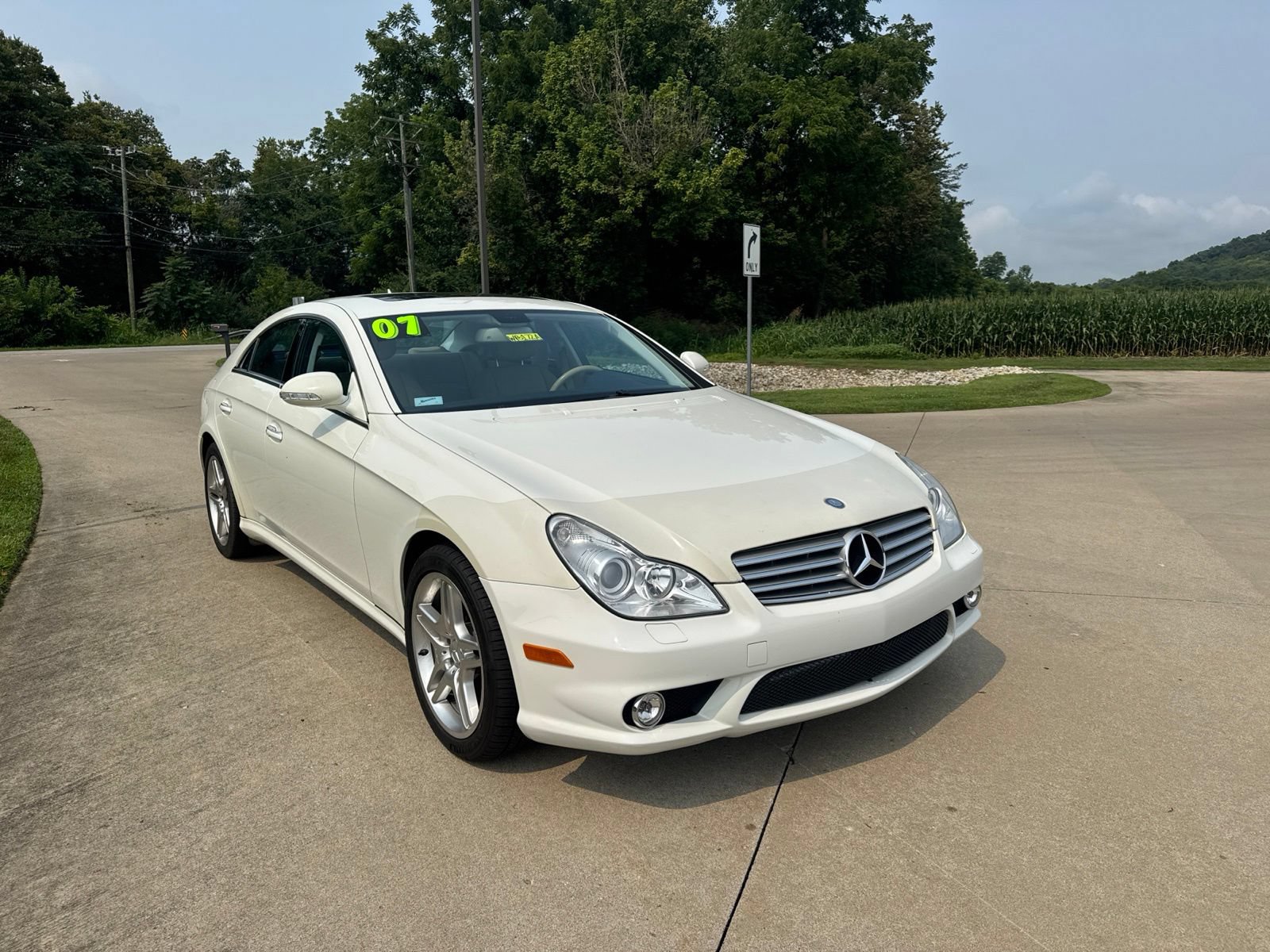 Used 2007 Mercedes-Benz CLS 550 image 3