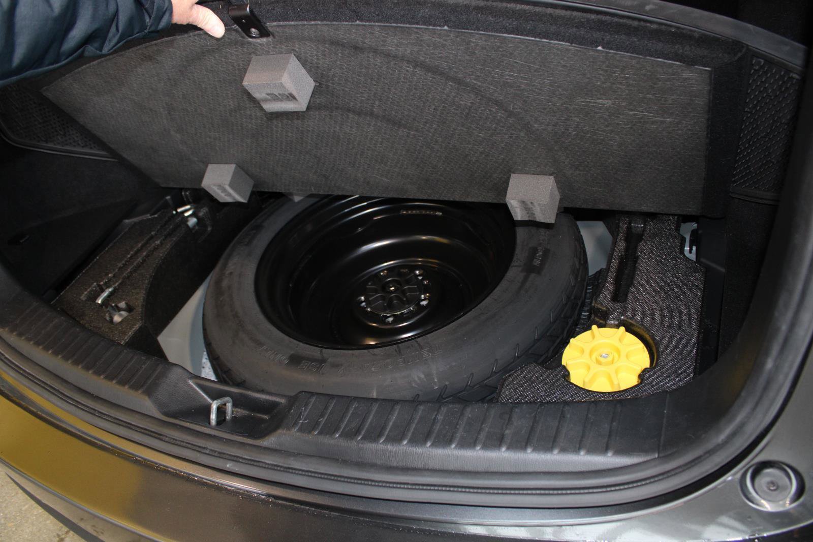 Used 2020 MAZDA CX-5 Touring image 32