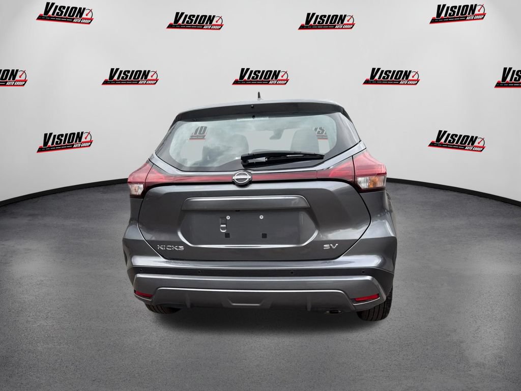 Used 2024 Nissan Kicks SV FWD image 6
