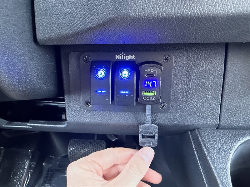 Used 2023 Mercedes-Benz Sprinter 3500 w/ Charging Package, Dashboard image 14