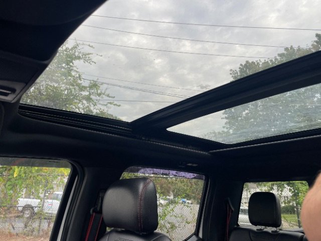 Used 2020 Ford F150 Lariat AWD/4WD image 10