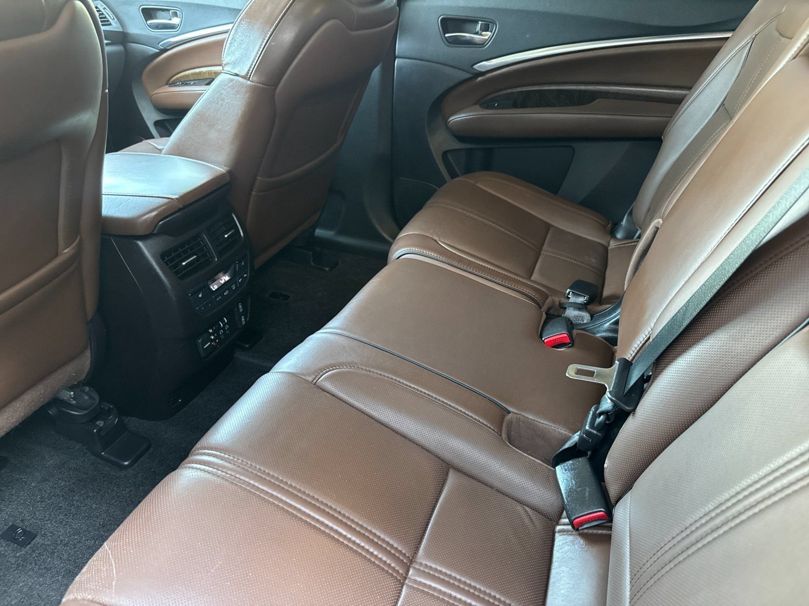 Used 2017 Acura MDX w/ Advance & Entertainment Pac FWD image 13