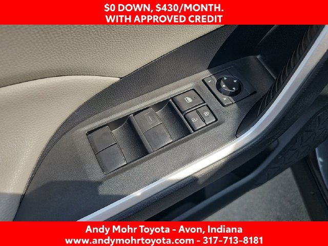 Used 2021 Toyota RAV4 XLE w/ Convenience Package AWD/4WD image 12