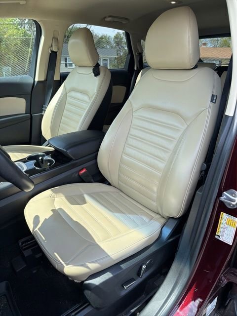 Used 2018 Ford Edge SEL w/ Equipment Group 201A image 7