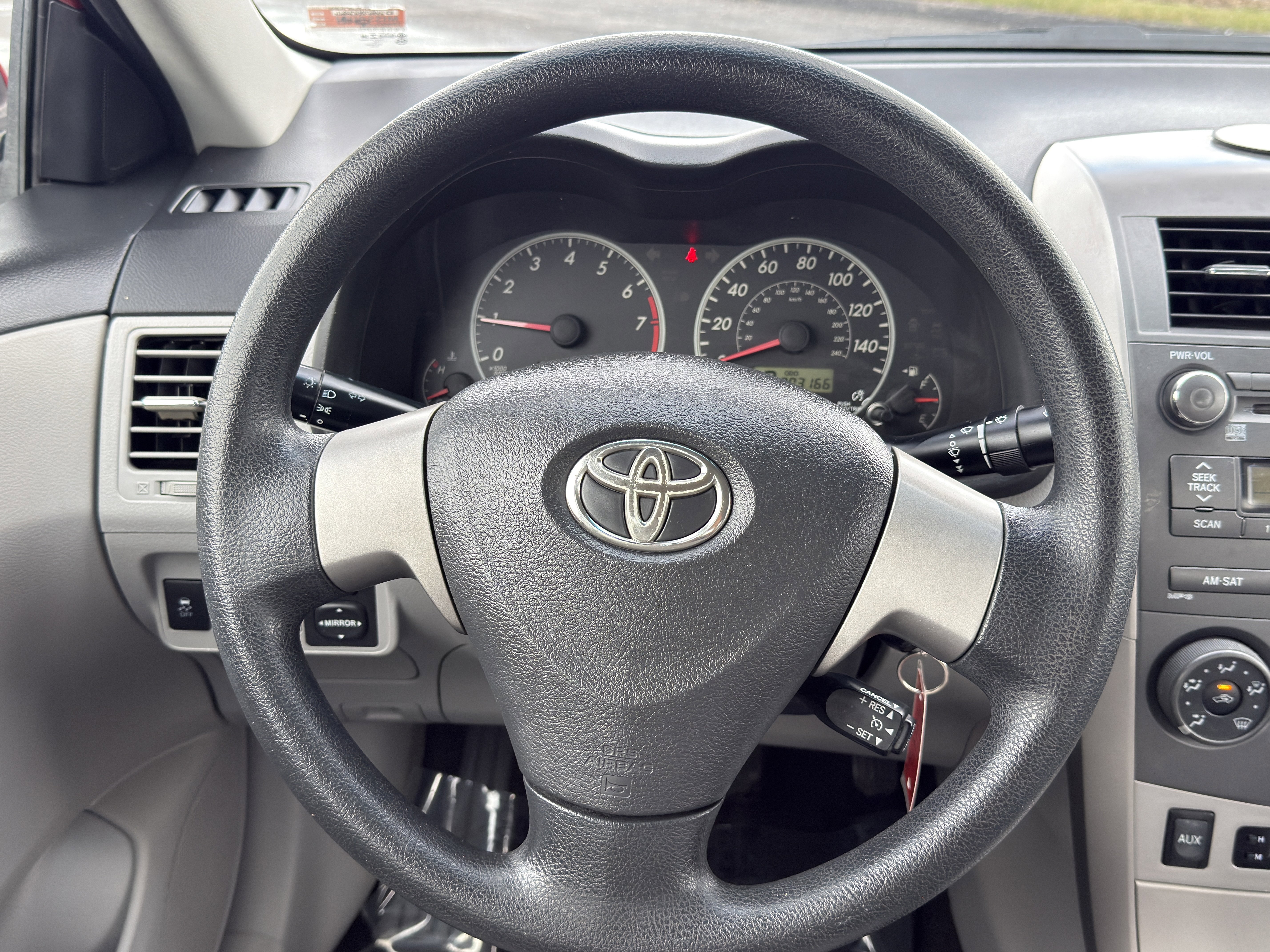 Used 2011 Toyota Corolla LE image 14
