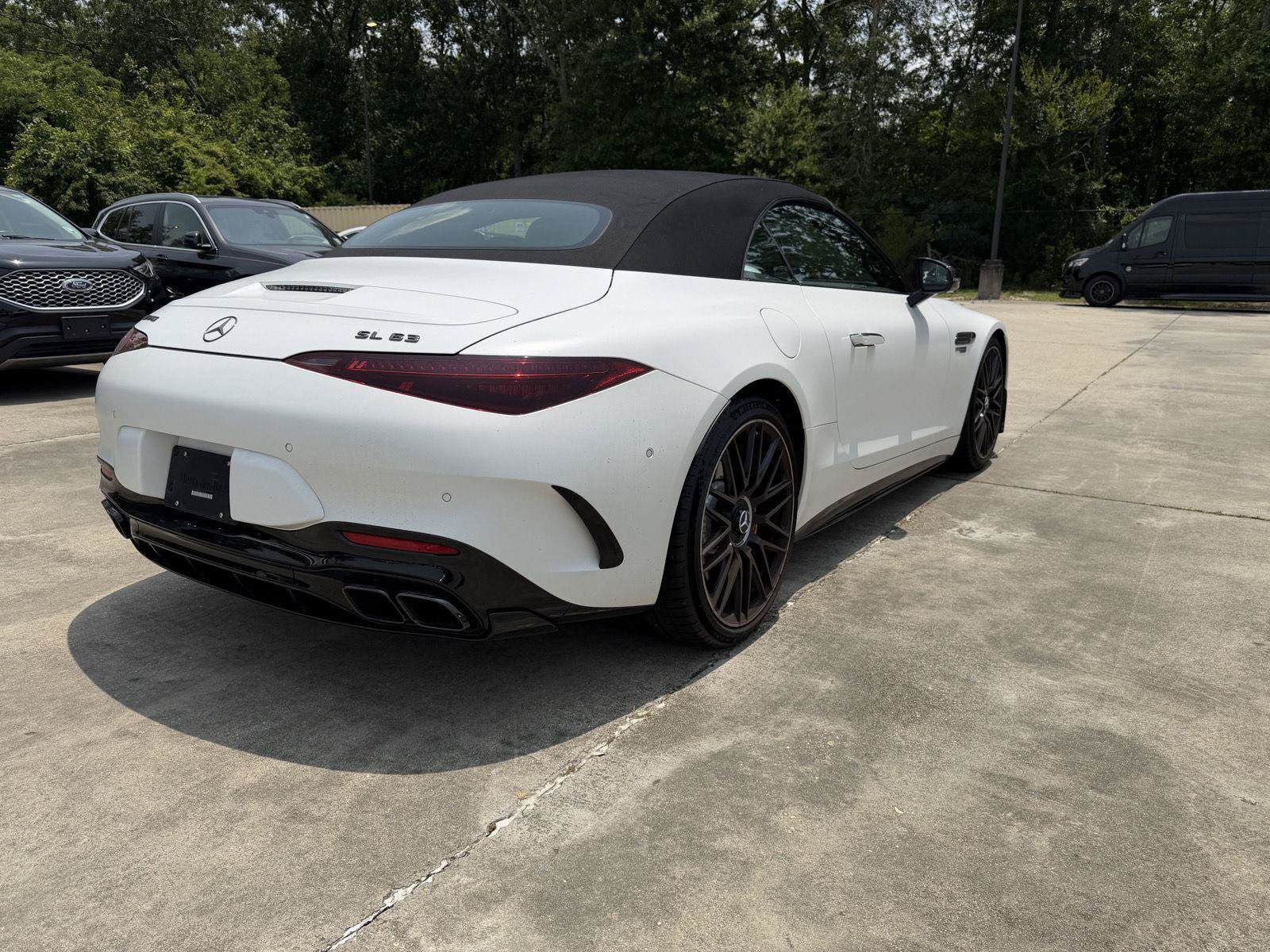Certified 2022 Mercedes-Benz SL 63 AMG 4MATIC image 22