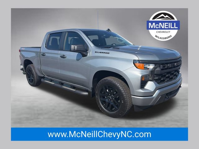 New 2026 Chevrolet Silverado 1500 Custom w/ Turbomax Blackout Package
