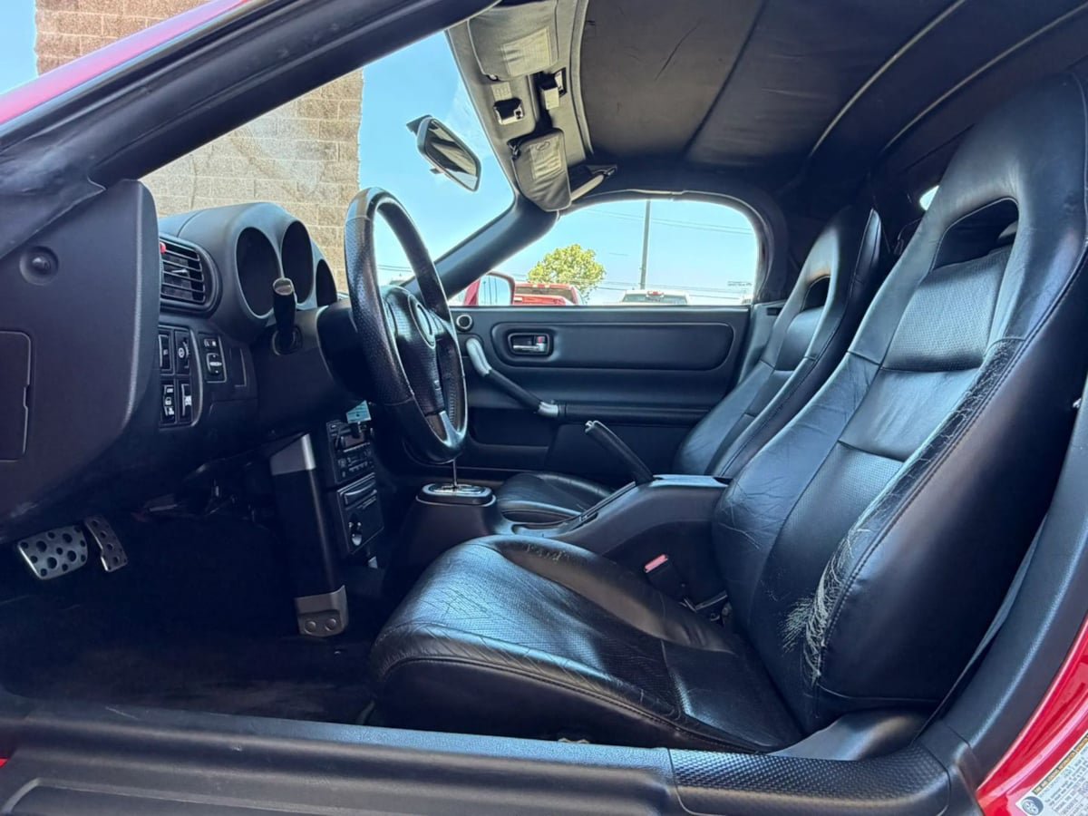 Used 2003 Toyota MR2 RWD image 36