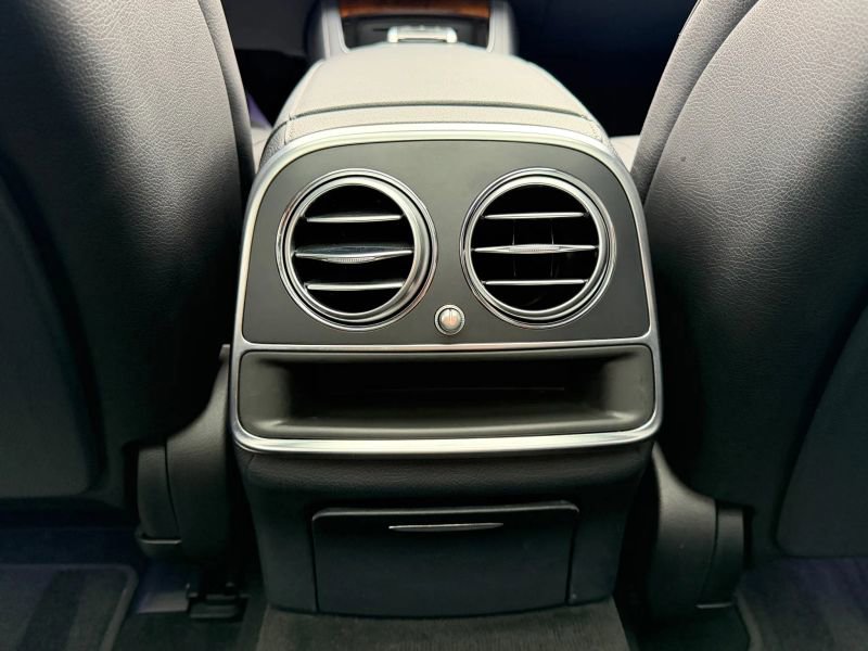 Used 2015 Mercedes-Benz S 550 Sedan image 18