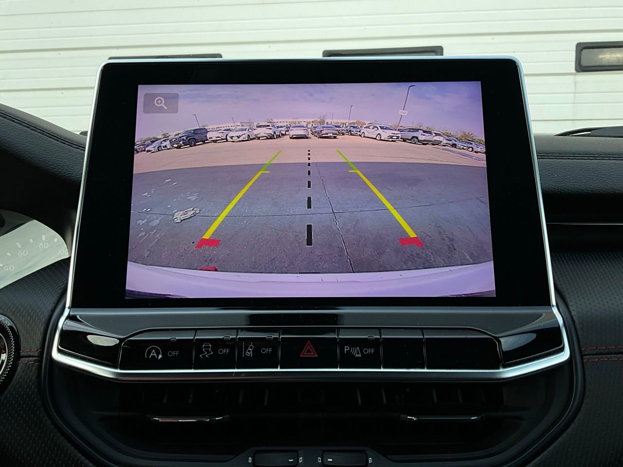 Used 2025 Jeep Compass Trailhawk w/ Trailer Tow Group image 32