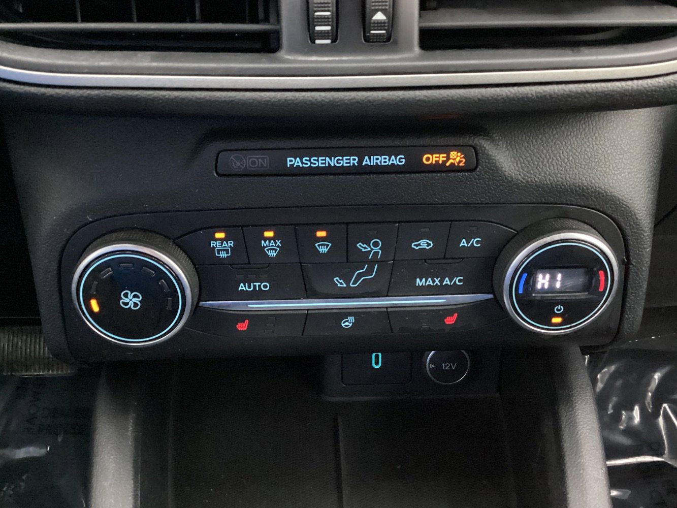 Used 2020 Ford Escape SEL image 35