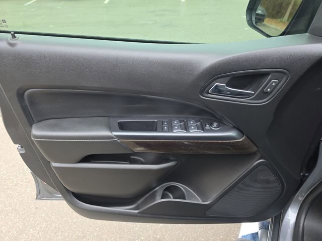 Used 2020 GMC Canyon SLE w/ Driver Alert Package image 39