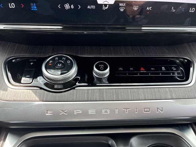 New 2026 Ford Expedition Max Platinum w/ Platinum Ultimate Package AWD/4WD image 45