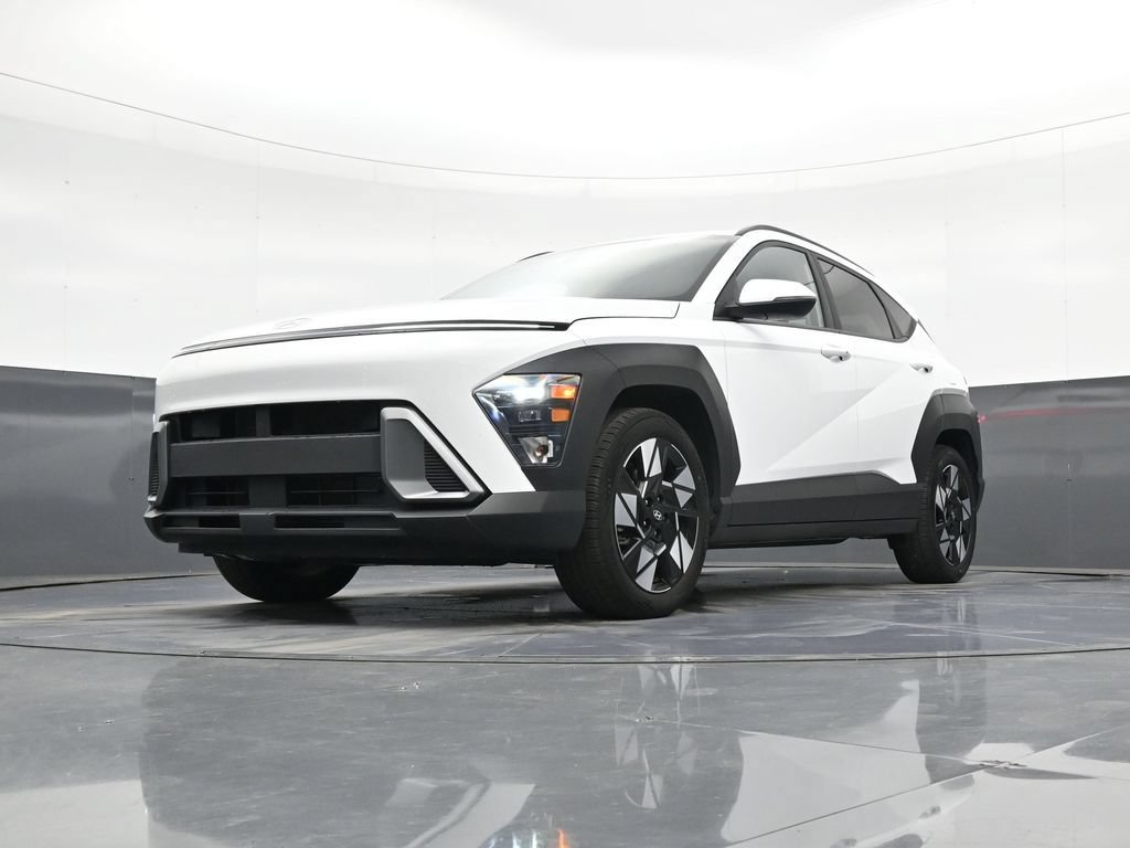 Used 2025 Hyundai Kona SEL FWD image 18